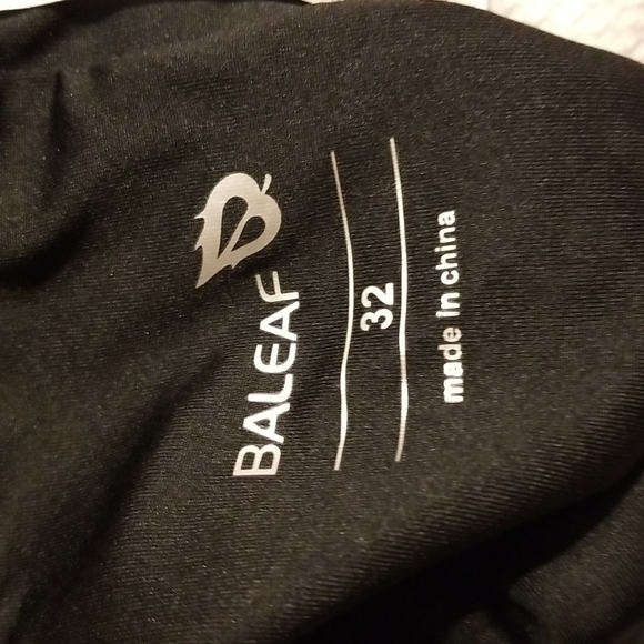 NWT BALEAF ATHLETIC TRAINING ADJUSTABLE STRAP CHLORINE RESISTANCE - Picture 9 of 15